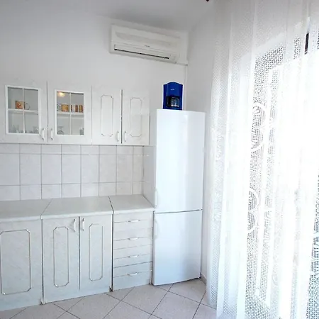 Apartment Fuer 6 Personen Ca 90 Qm In Zidarici, Kvarner Bucht Krk