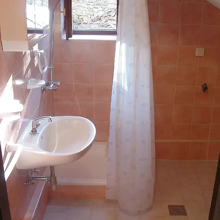 Für 6 Personen Ca 90 Qm In Zidarići, Kvarner Bucht Krk Apartment
